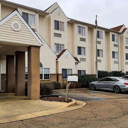 Starkville Inn & Suites מראה חיצוני תמונה